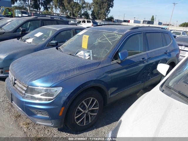 3VV3B7AX3KM092041 Volkswagen TIGUAN SE