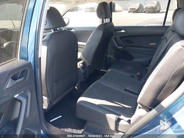 3VV3B7AX3KM092041 Volkswagen TIGUAN SE
