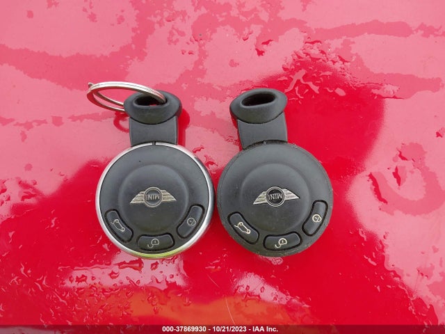 2011 MINI COOPER CLUBMAN WMWZG9C57BTZ80050 Photo 10