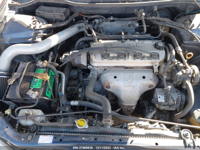 2000 HONDA ACCORD 2.3 LX VIN: JHMCG564XYC000855