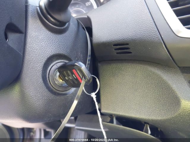1HGCR2F36GA081897 Honda Accord Sedan Lx