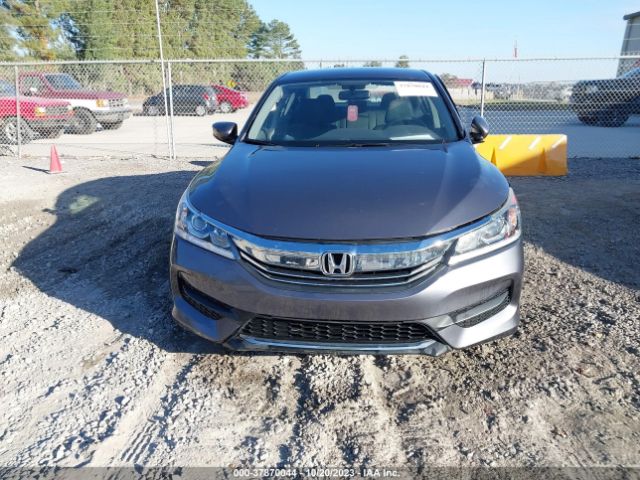 1HGCR2F36GA081897 Honda Accord Sedan Lx