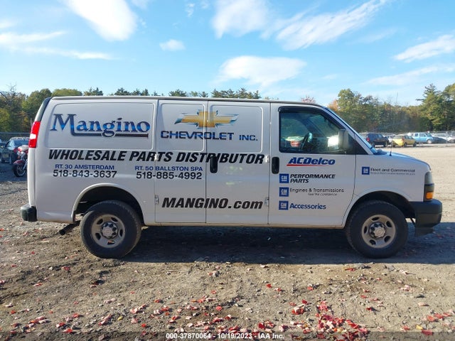 Chevrolet EXPRESS CARGO VAN 2019 1GCWGAFP7K1217106 Image 13