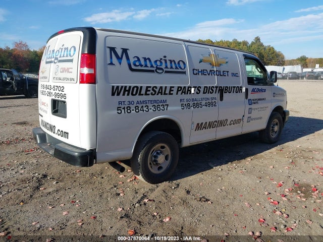 Chevrolet EXPRESS CARGO VAN 2019 1GCWGAFP7K1217106 Image 4