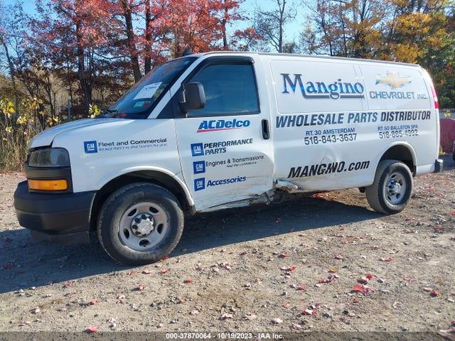 Chevrolet EXPRESS CARGO VAN 2019 1GCWGAFP7K1217106 Image 6