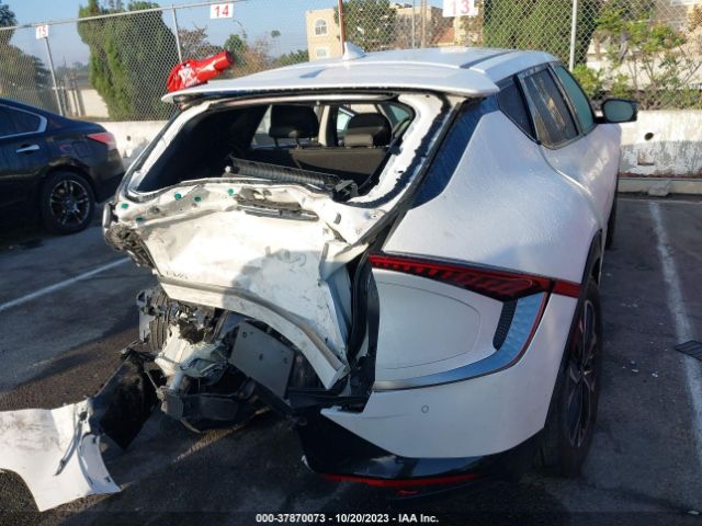 KNDC34LA8N5046525 KIA Ev6 Wind