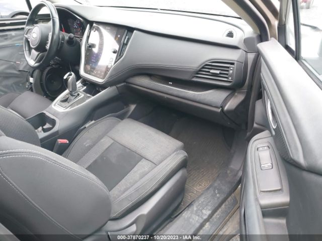 4S4BTAEC8L3136352 Subaru Outback Premium