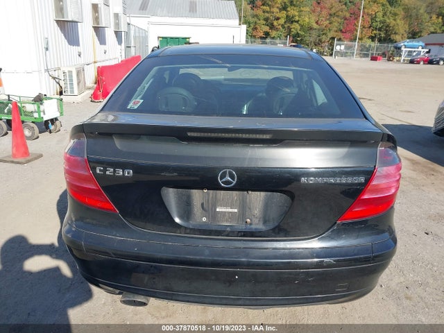 2004 MERCEDES-BENZ C 230 KOMPRESSOR SPORT VIN: WDBRN40JX4A618854