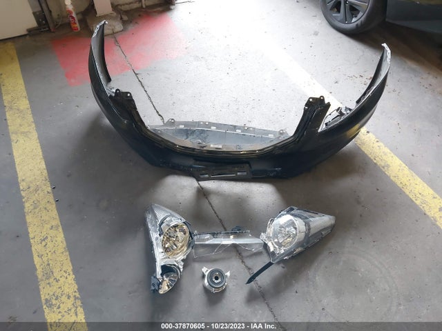 2011 HONDA ACCORD 3.5 EX-L VIN: 1HGCP3F89BA002402