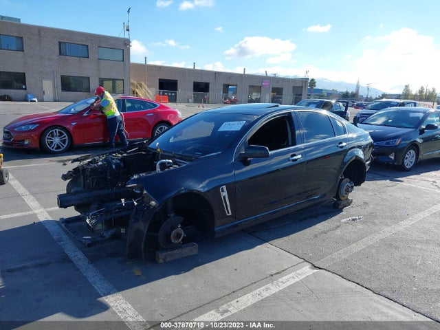Chevrolet SS 2014 6G3F15RW6EL940100 Image 2