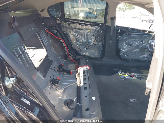 Chevrolet SS 2014 6G3F15RW6EL940100 Image 8