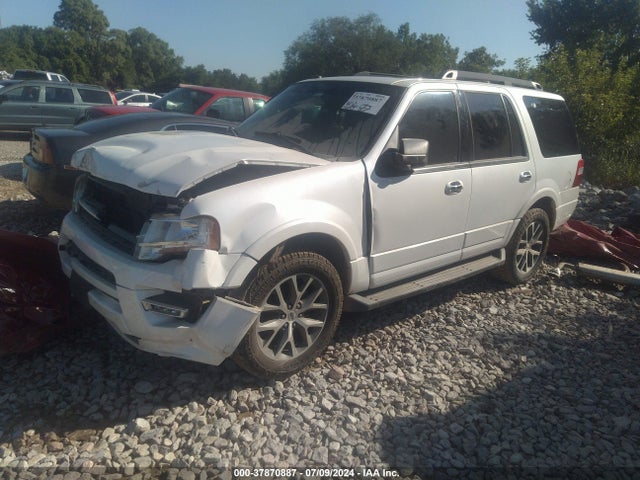 Ford Expedition Xlt 2016 1FMJU1JT5GEF44610 Image 2