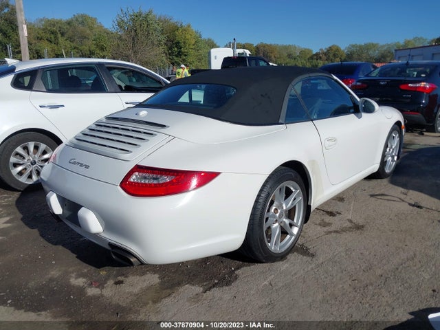 2011 PORSCHE 911 WP0CA2A93BS740166 Photo 3