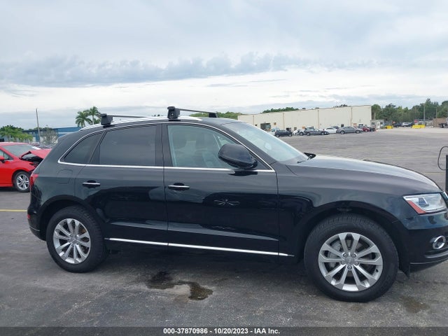 WA1LFAFP4FA091602 Audi Q5 Premium Plus