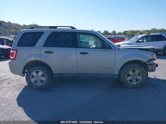 2008 FORD ESCAPE XLT VIN: 1FMCU03108KA46218