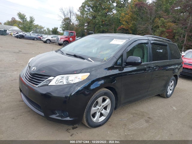 2011 TOYOTA SIENNA LE VIN: 5TDKK3DC9BS105595
