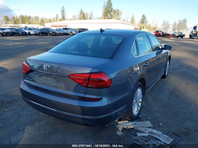 1VWBS7A33GC059019 Volkswagen Passat 1.8t Se W/technology
