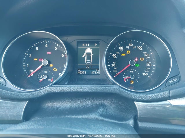 1VWBS7A33GC059019 Volkswagen Passat 1.8t Se W/technology