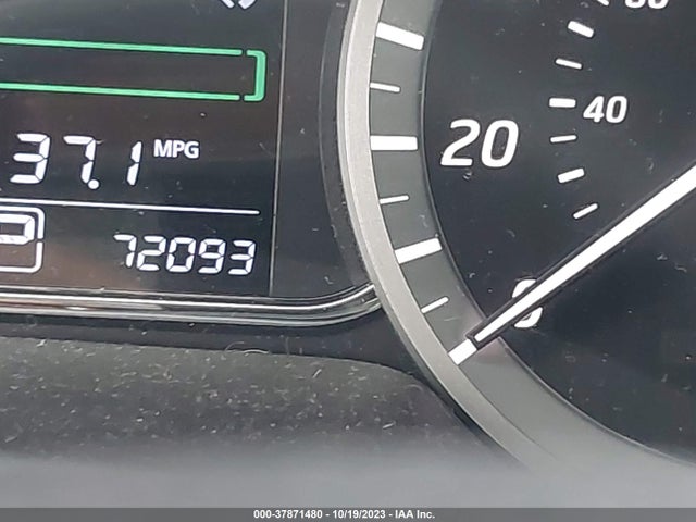 2015 NISSAN SENTRA SV VIN: 3N1AB7APXFY364351