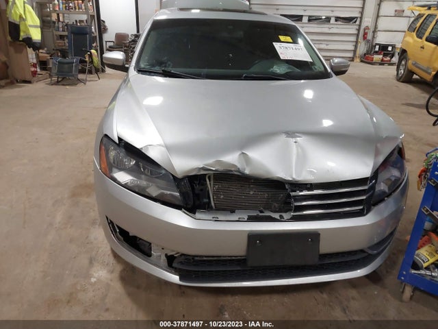 1VWBN7A39EC078145 Volkswagen Passat Tdi Se W/sunroof