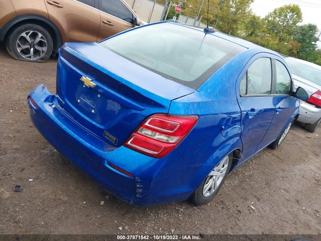 Chevrolet Sonic Ls Auto 2017 1G1JB5SHXH4175156 Image 4