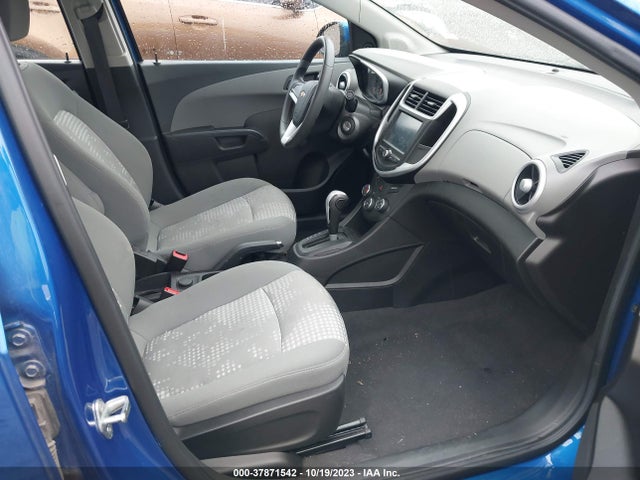 Chevrolet Sonic Ls Auto 2017 1G1JB5SHXH4175156 Image 5