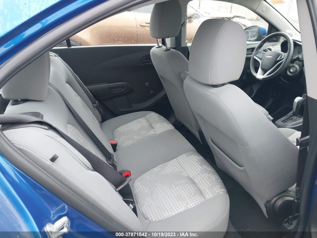 Chevrolet Sonic Ls Auto 2017 1G1JB5SHXH4175156 Image 8