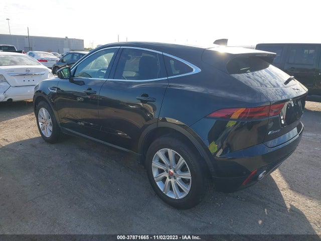 2018 JAGUAR E-PACE SADFJ2FX0J1Z30262 Photo 2