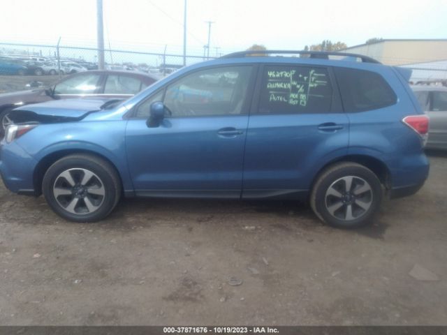 JF2SJAGC9HH525021 Subaru Forester Premium