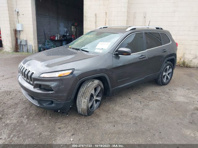 1C4PJMCS7GW270639 Jeep Cherokee Latitude