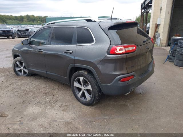 1C4PJMCS7GW270639 Jeep Cherokee Latitude