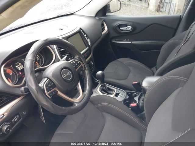 1C4PJMCS7GW270639 Jeep Cherokee Latitude