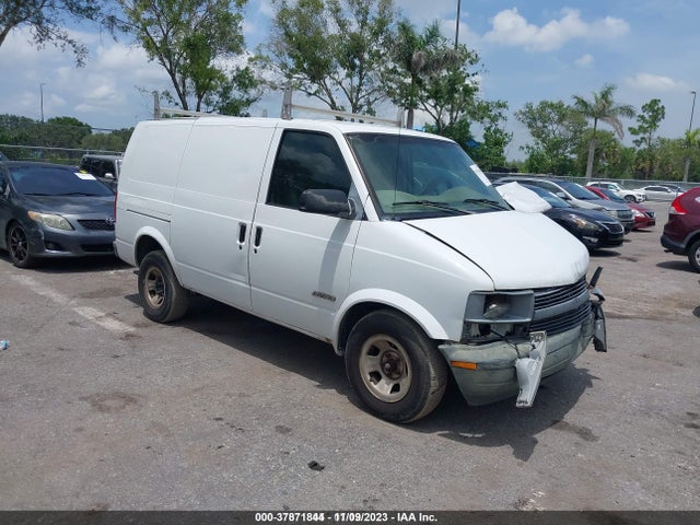 2000 CHEVROLET ASTRO VIN: 1GCDM19W0YB120996