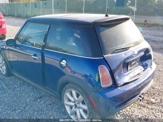 2004 MINI COOPER S WMWRE33494TD83482 Photo 2