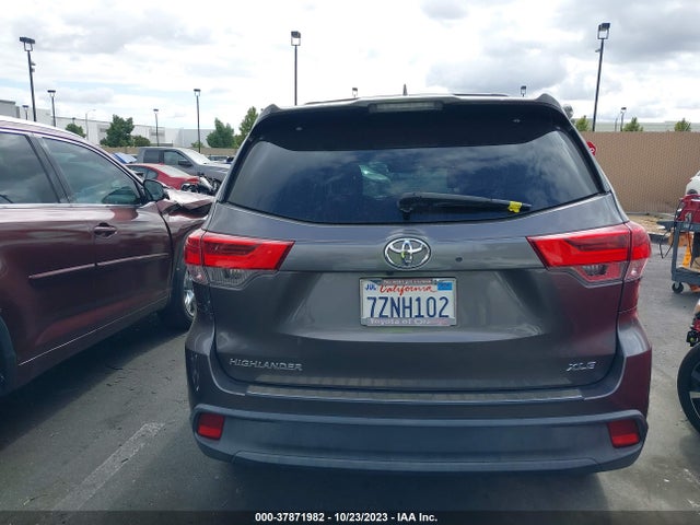Toyota Highlander Xle/se 2017 5TDKZRFH3HS515163 Image 17