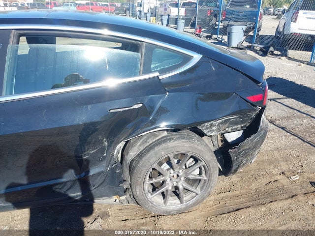 Tesla Model 3 Range 2019 5YJ3E1EA4KF306645 Image 6