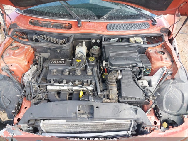 2005 MINI COOPER WMWRF33545TF63587 Photo 9