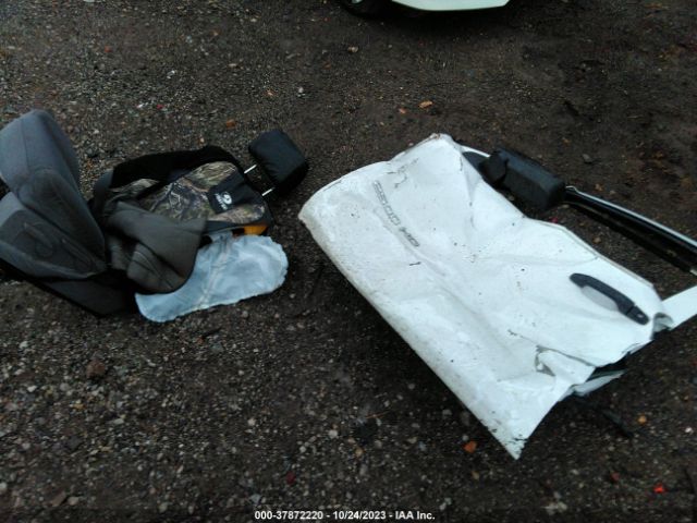 1GT12RE89GF150293 GMC SIERRA 2500HD