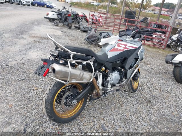 2019 BMW F 850 WB10K0300KZ800198 Photo 3