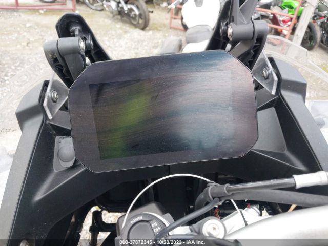 2019 BMW F 850 WB10K0300KZ800198 Photo 6