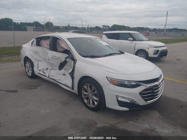 2019 1G1ZD5ST2KF186729 main image
