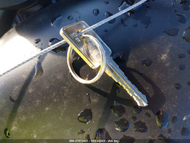 2022 HARLEY-DAVIDSON XL883 1HD4LE22XNB403160 Photo 10