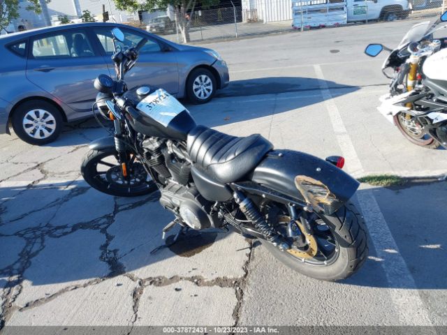 2022 HARLEY-DAVIDSON XL883 1HD4LE22XNB403160 Photo 2