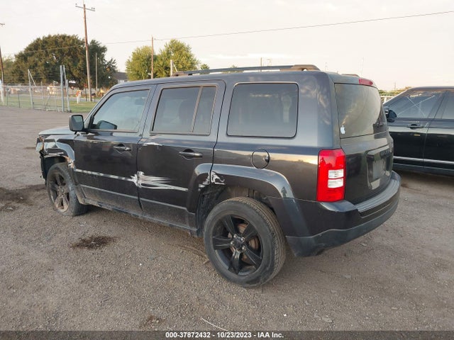 1C4NJPBA8FD386735 Jeep Patriot Altitude Edition