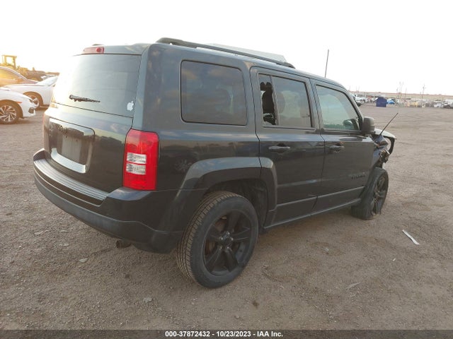 1C4NJPBA8FD386735 Jeep Patriot Altitude Edition