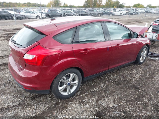 2014 FORD FOCUS SE VIN: 1FADP3K27EL136831