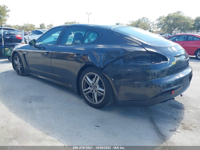 2014 PORSCHE PANAMERA WP0AA2A7XEL012770 Photo 2