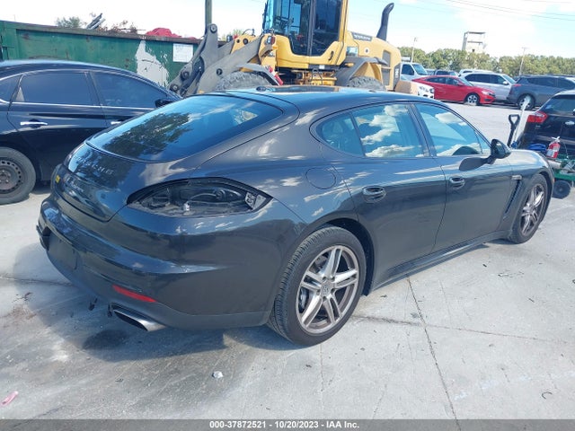 2014 PORSCHE PANAMERA WP0AA2A7XEL012770 Photo 3