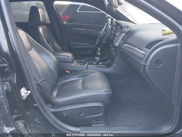 Chrysler 300 300c John Varvatos 2014 2C3CCAJG4EH240360 Image 5