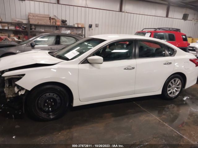 1N4AL3AP3HN347481 Nissan Altima 2.5 S